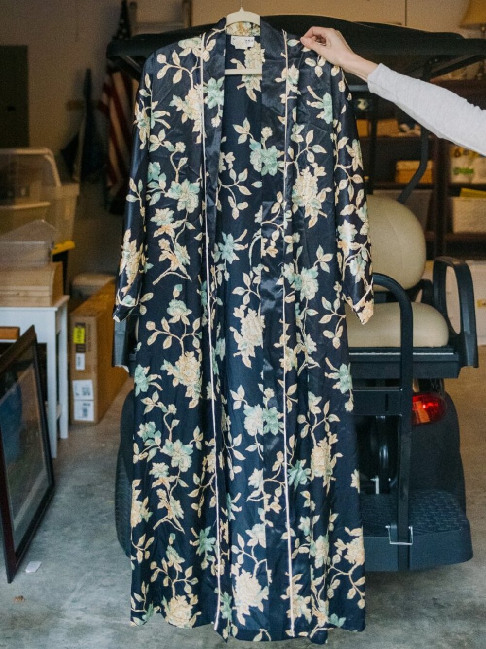 Vintage Natori Classics Full Length Black Floral Robe with Tie